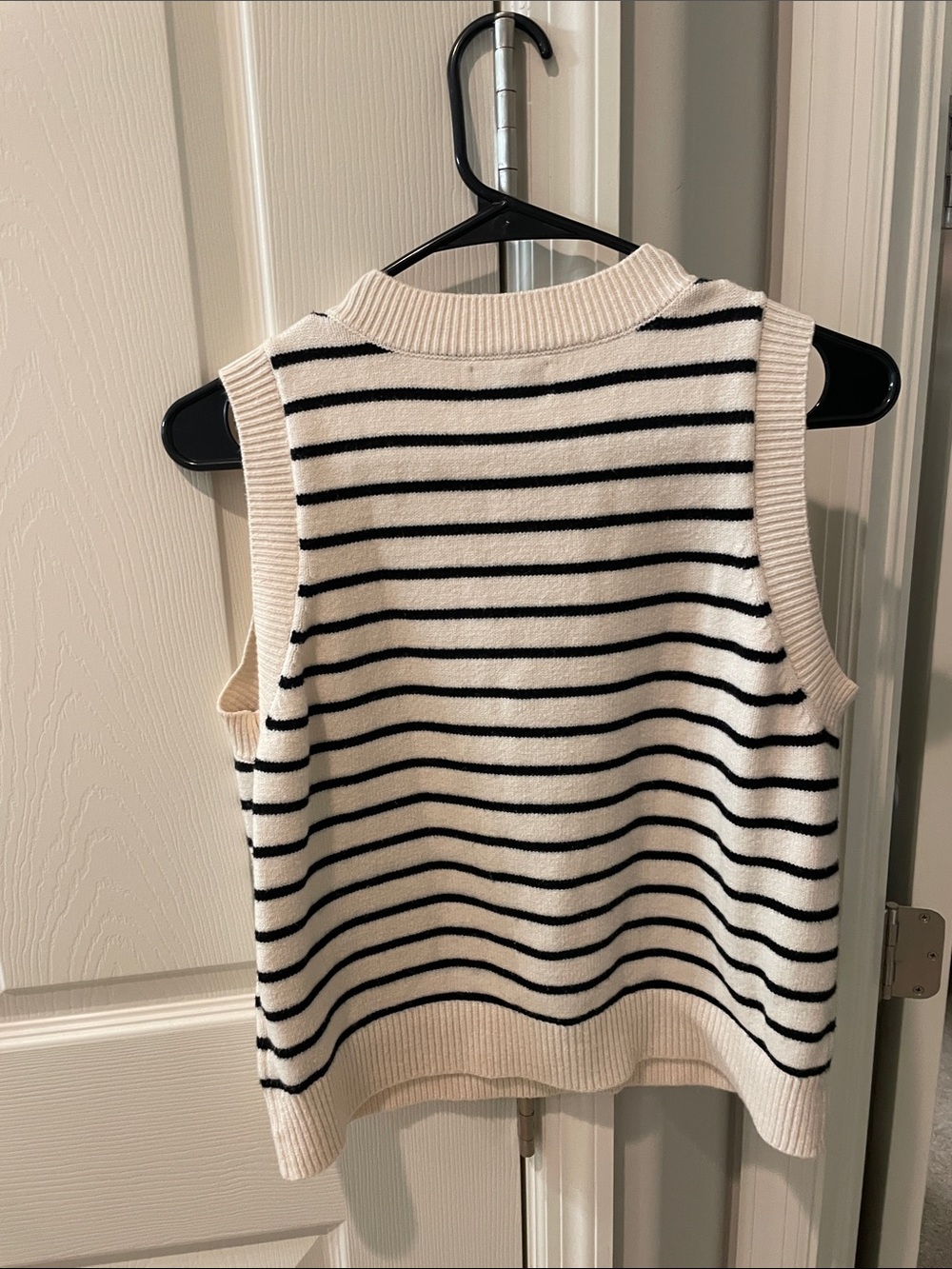 Evereve Striped V-Neck Sweater Vest in Cream and Black - Picture 3 of 3